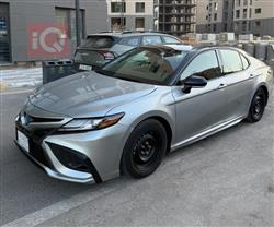 تۆیۆتا کامری